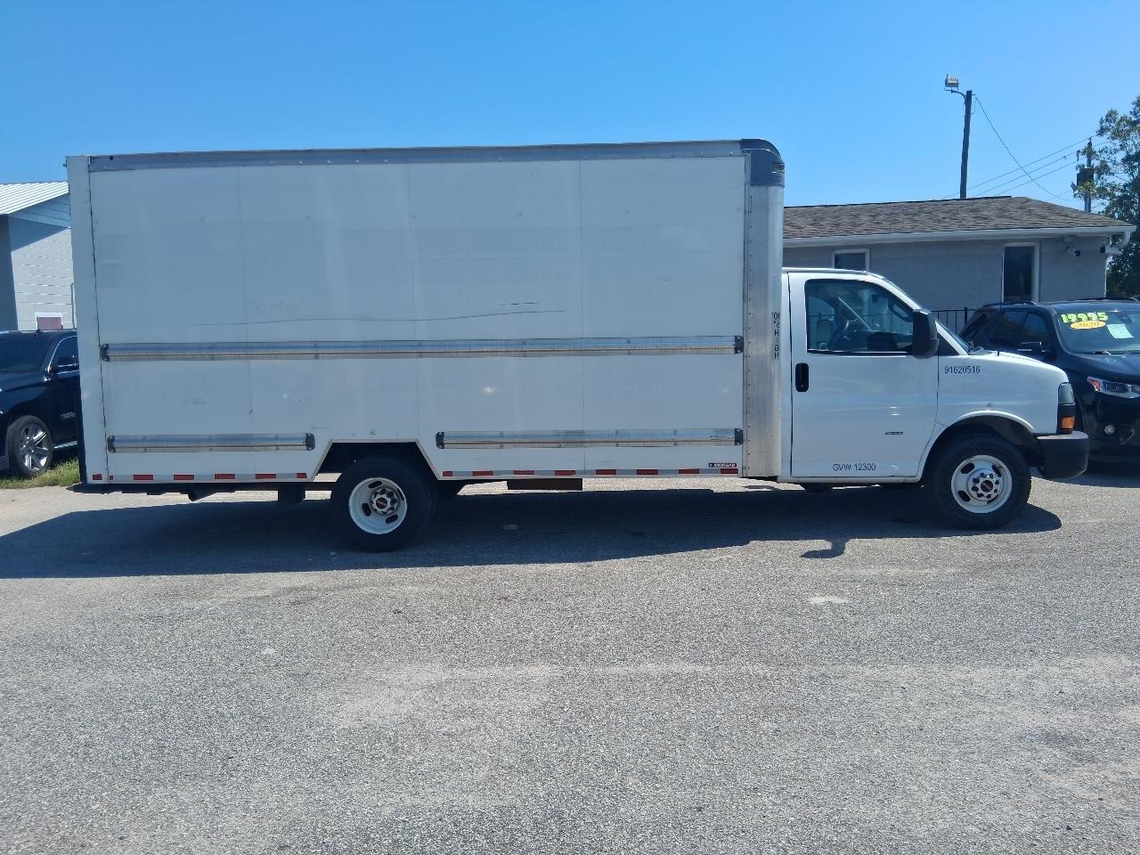 gmc savana cutaway 2021 7GZ37TC73MN009418 image gmc savana cutaway 2021 7GZ37TC73MN009418 image